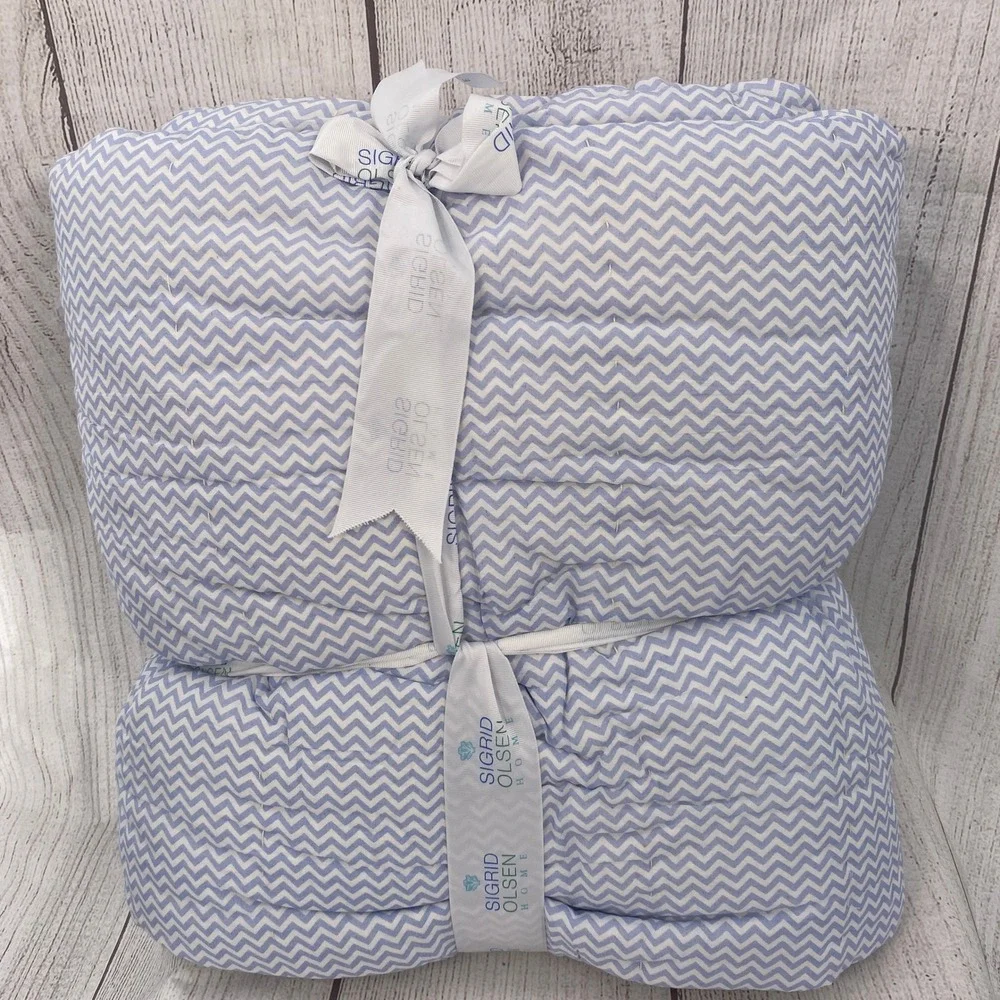Sigrid Olsen Home Reversible Quilt Full/Queen Blue Chevron Block Print Cotton